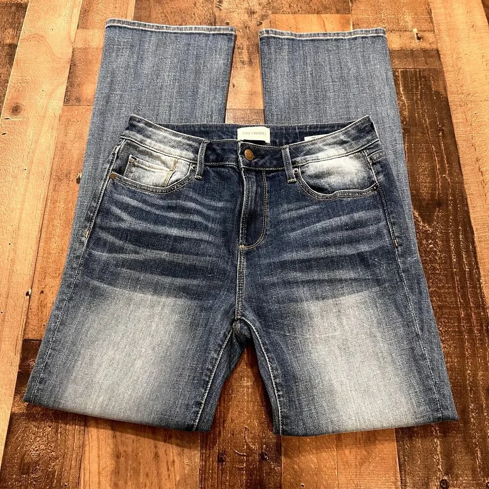 Driftwood Kelly Bootcut Jeans - Picture 5 of 8